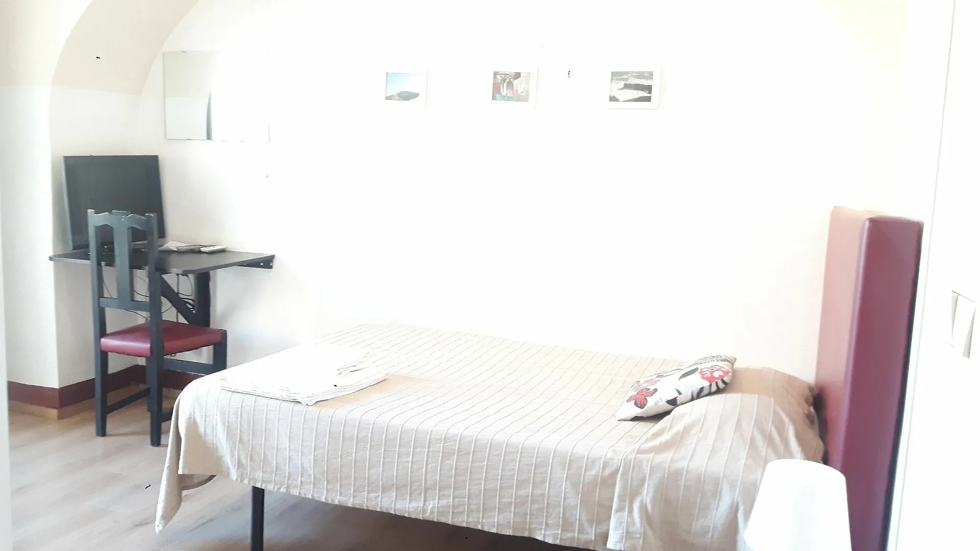 Da Gianni e Lucia Rooms Aeroporto di Catania Fontana Rossa